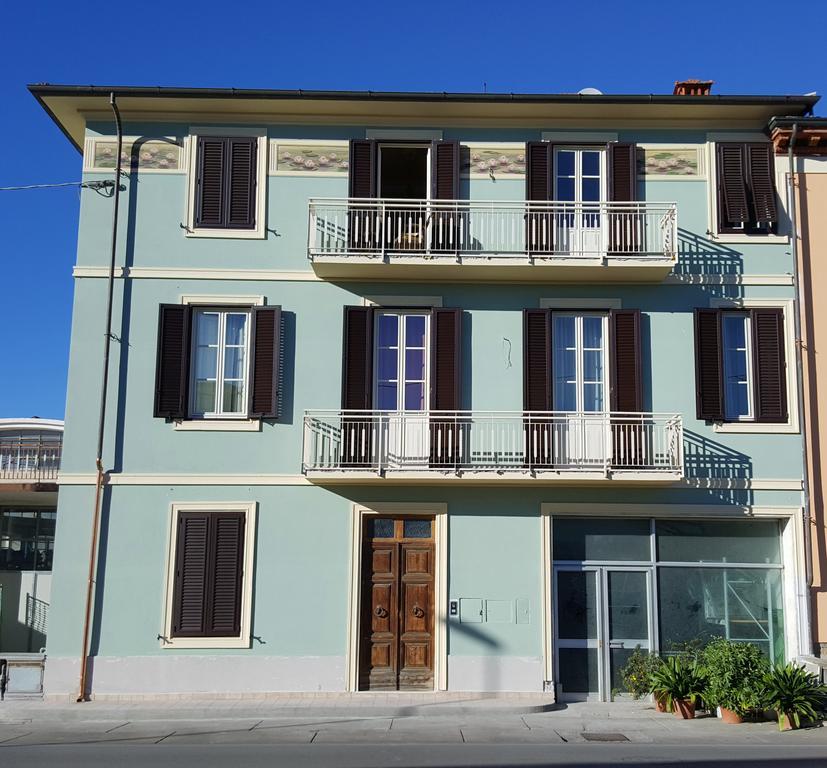 Hôtel Fiore Di Loto à Capannori Extérieur photo